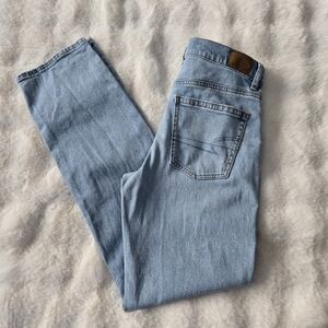 American Eagle Super High Rise Straight Jeans Womens 4 Long Light Wash Stretch